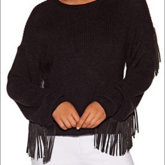 Boston Proper Tops - Boston proper fringe top w/ sparkle